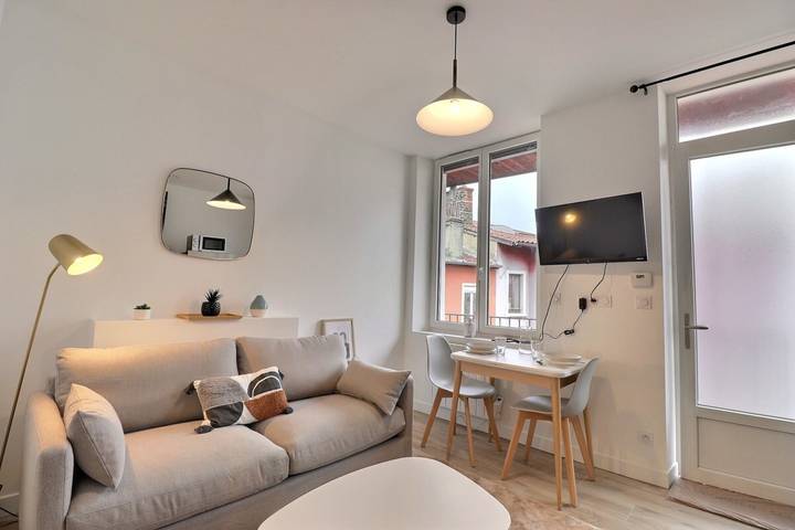 Gîte pour 4 personnes à Villeurbanne - 3