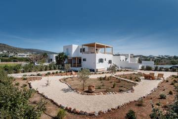 Apartment for 2 People in Paros, Paros Regional Unit, Photo 2