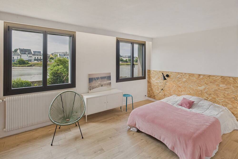 River View – Spacious House and Garden for 10 in Pont-l'Abbé, Quimper region