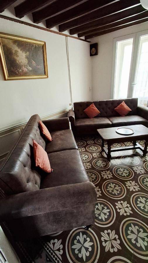 Location de vacances pour 5 personnes, avec vue ainsi que balcon et jardin à Sermizelles - 4