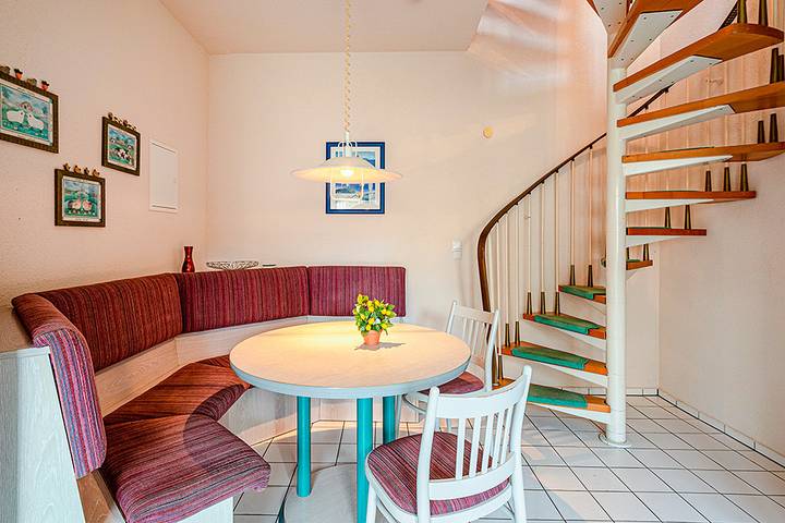 Ganze Ferienwohnung, Fewo Eldena, Nr. 1 in Lobbe, Mönchgut