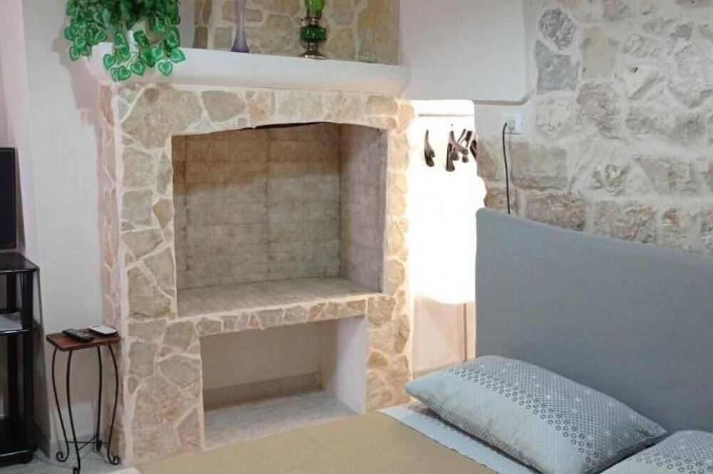 Entire apartment, B&B Casavacanze Chiesa Madre - 1 Bedroom Apartment in Carovigno, Salento