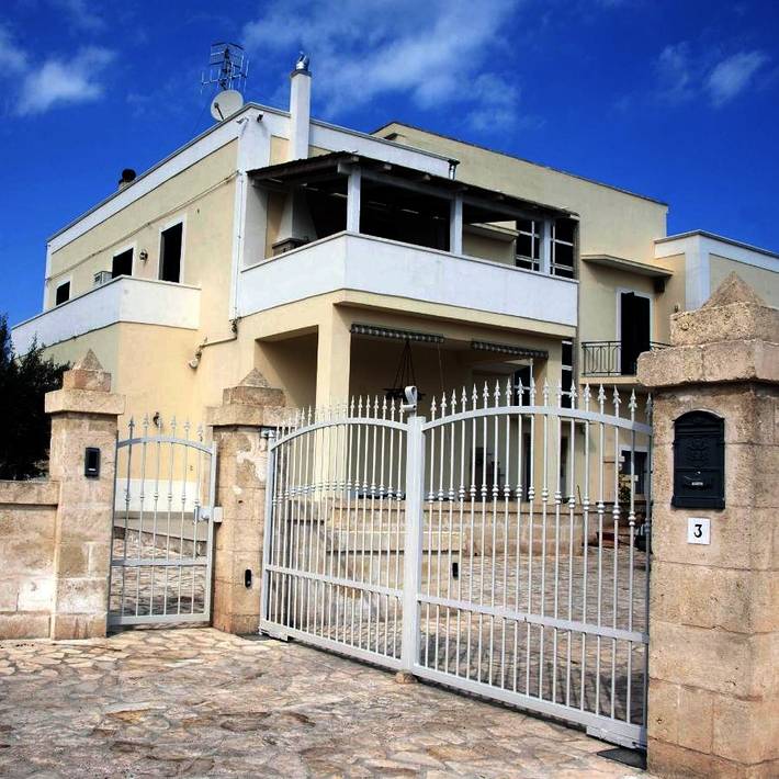 Casas rurais para 3 pessoas, com jardim e piscina em Fasano