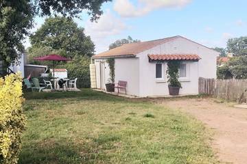 Gîte pour 4 personnes, avec jardin et terrasse à Grues