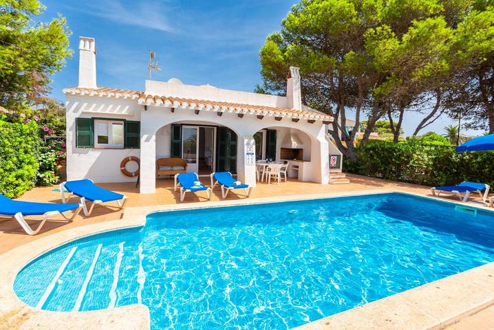 Casa vacanza per 6 persone, con Vista oceano e Terrazza nonché Giardino a Binibeca