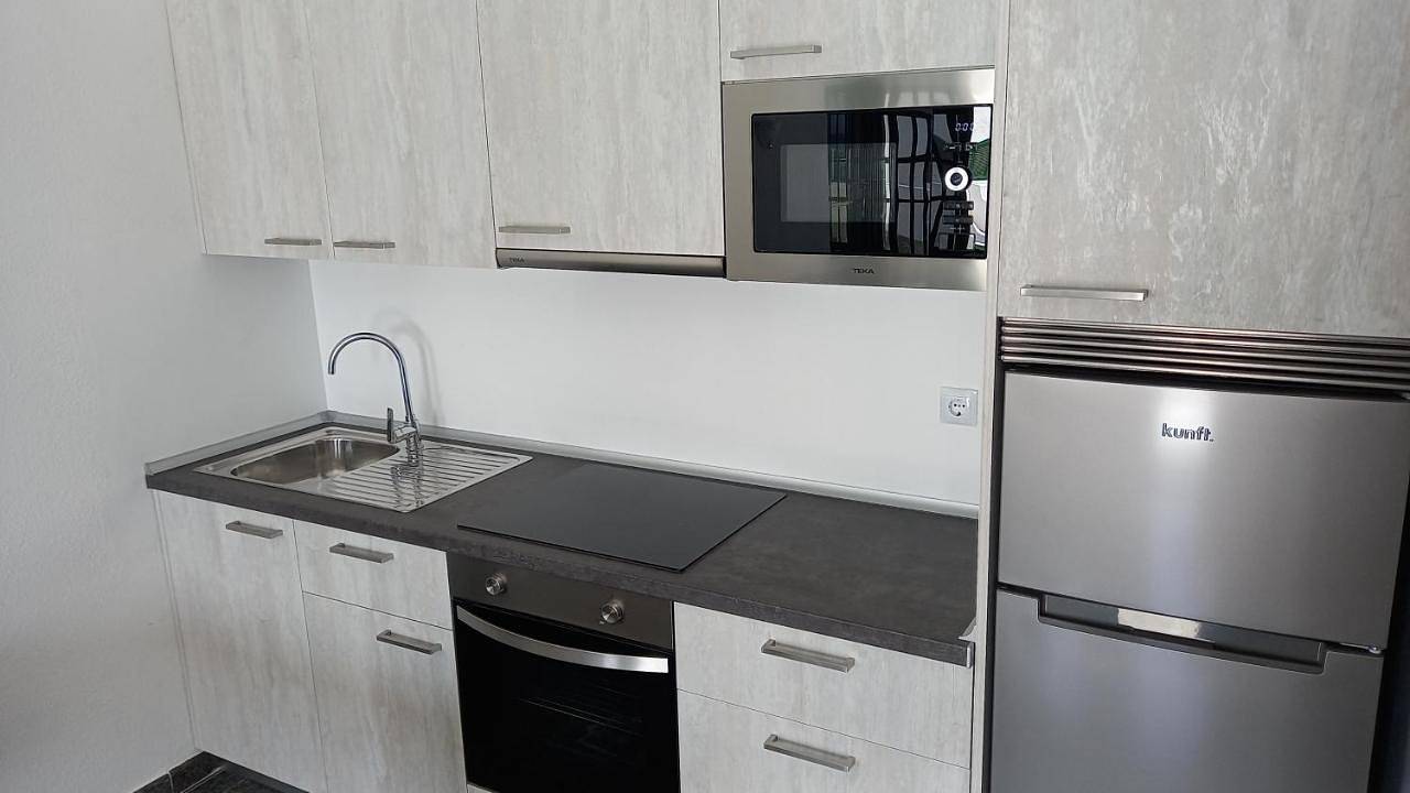 Apartamento entero, One-Bedroom Apartment in El Cotillo, La Oliva
