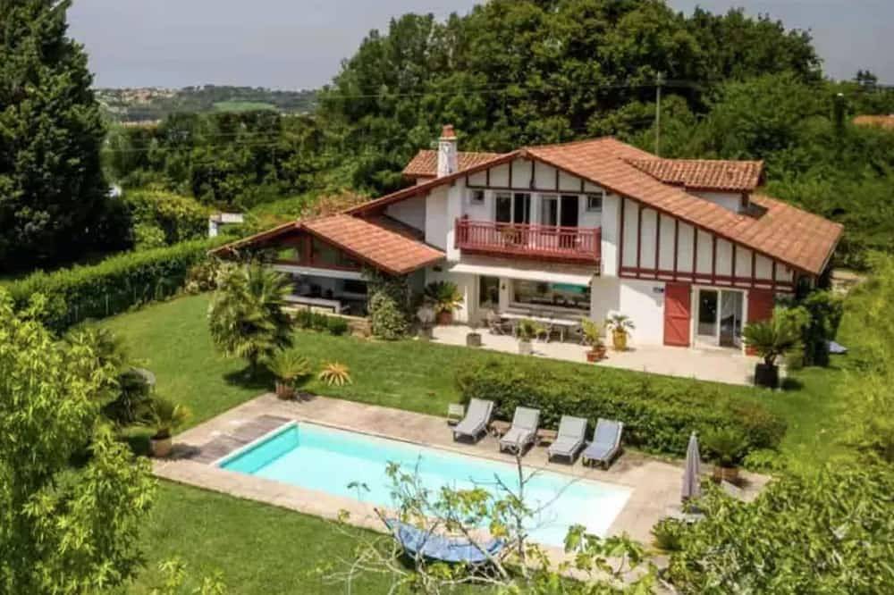 Homerez - Haus in Arbonne, privater Pool. in Arbonne, Bayonne und Umgebung