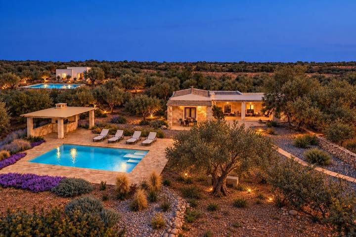 Ferienhaus für 10 Personen, mit Garten in Ostuni, Valle D'Itria
