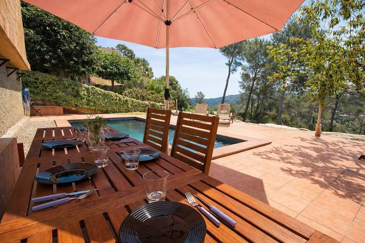 Sonia Torrelles 561.565 Stunning Villa in Torrelles de Llobregat, Baix Llobregat
