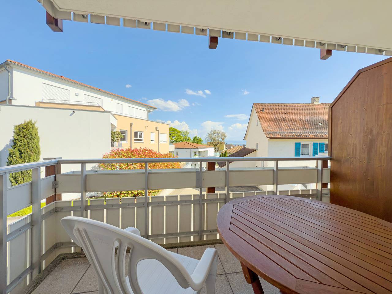 Ganze Wohnung, Ferienwohnung 'Wohnung Idared' mit gemeinsamer Terrasse, gemeinsamem Garten und Wlan in Immenstaad, Immenstaad am Bodensee