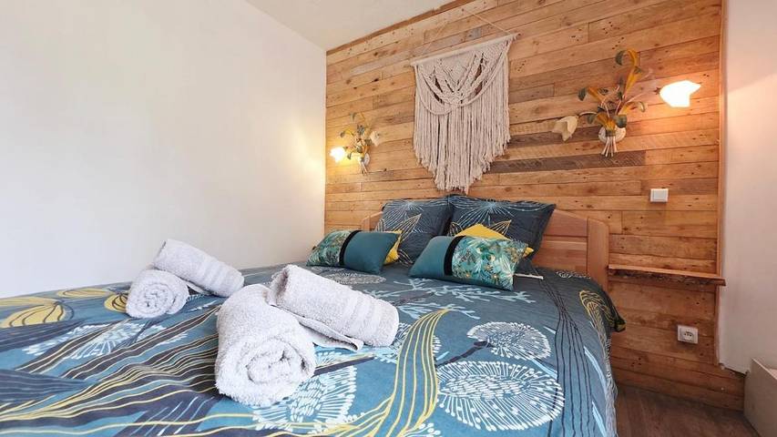 Location de vacances pour 4 personnes, avec jacuzzi ainsi que jardin et sauna dans Caffiers - 3