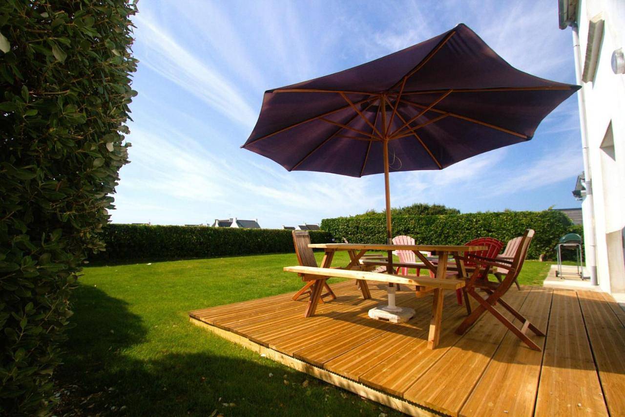 Tipoz'Immo - Maison Ar Baradoz - vue mer - 800m de la plage - wifi inclus - draps inclus - terrasse et jardin clos - parking gratuit in Penhors, Pouldreuzic