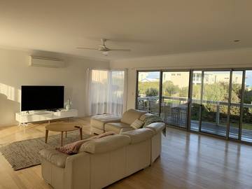 Holiday Home for 10 People in Port Elliot, South Australia, Photo 1