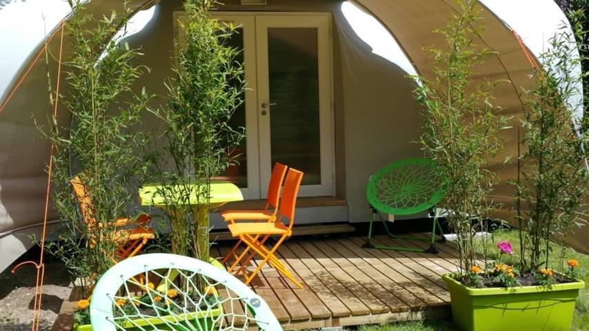 Tente pour 4 personnes, avec bassin pour enfant dans Hauts-de-France - 3