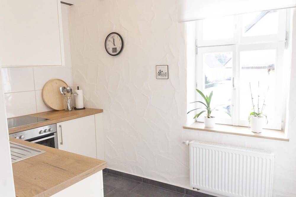 Ganze Wohnung, Moderne Ferienwohnung  im liebevoll restaurierten Lothringer Bauernhaus in Beckingen, Saar-Nahe-Bergland