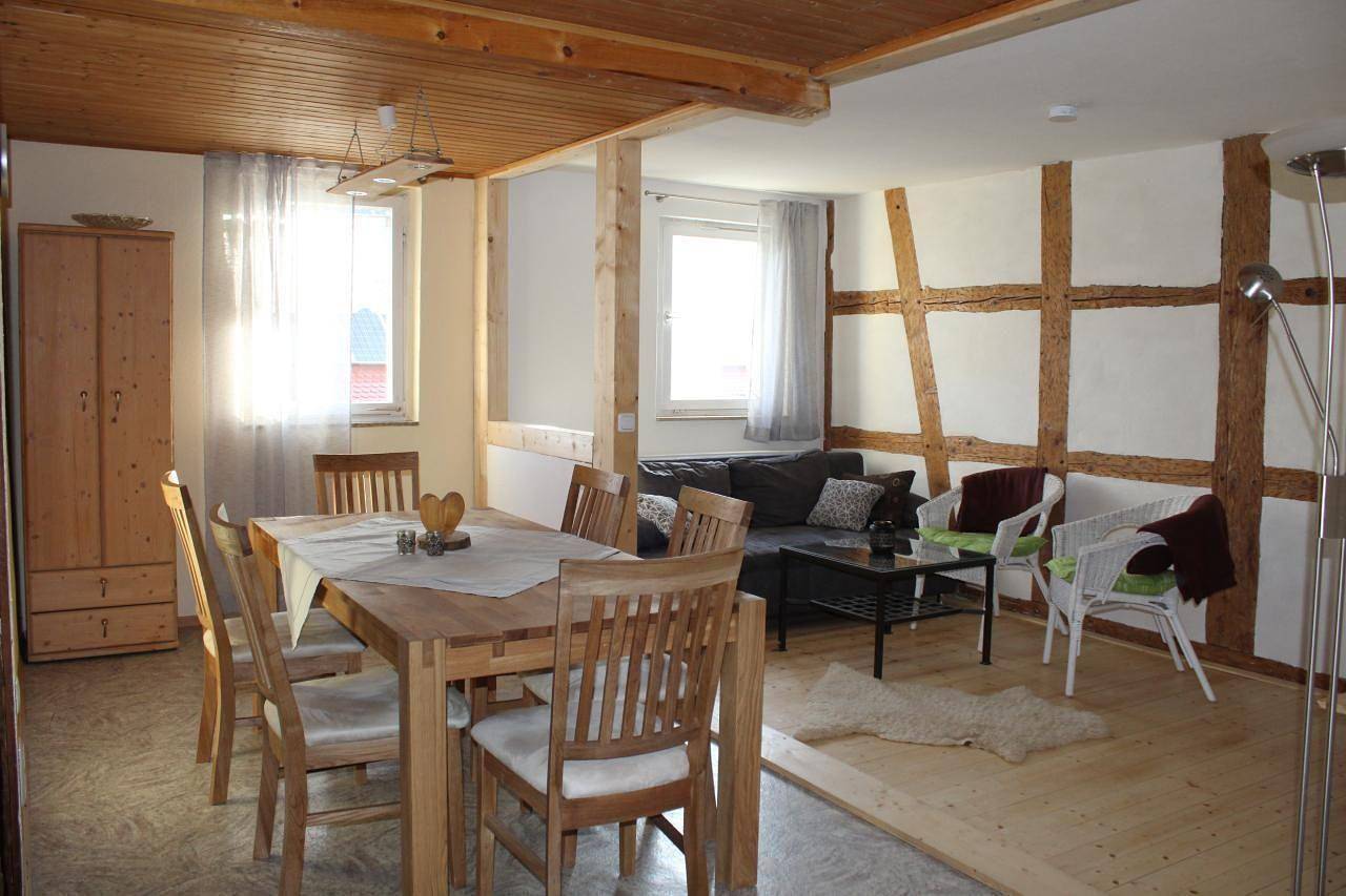 Ganze Ferienwohnung, Wohnung in Creglingen mit Terrasse und Garten in Creglingen, Taubertal