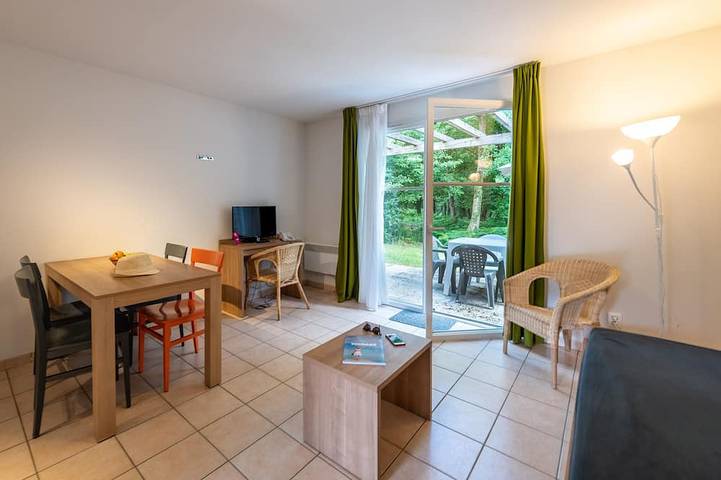 Location de vacances pour 4 personnes, avec Terrasse et Piscine à Saumur