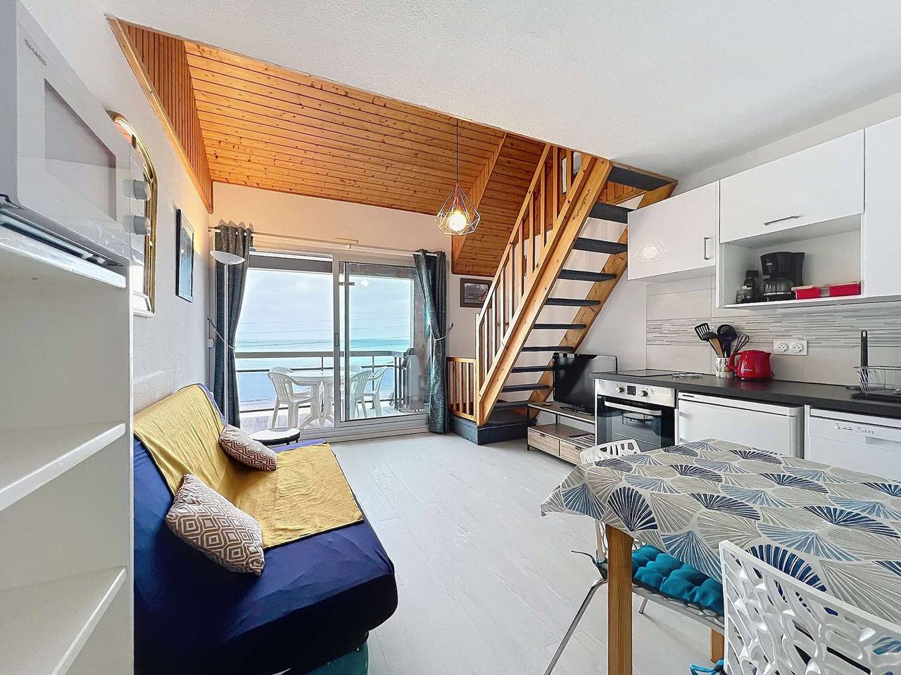 Ganze Wohnung, Quiberon - 2-Zimmer + Mezzanine Wohnung - 4 Pers - Meerblick in Quiberon, Côte des Mégalithes