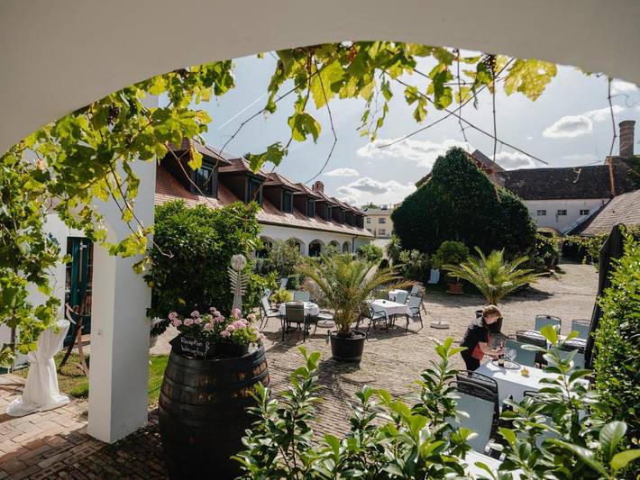 Hotel für 2 Personen, mit Garten