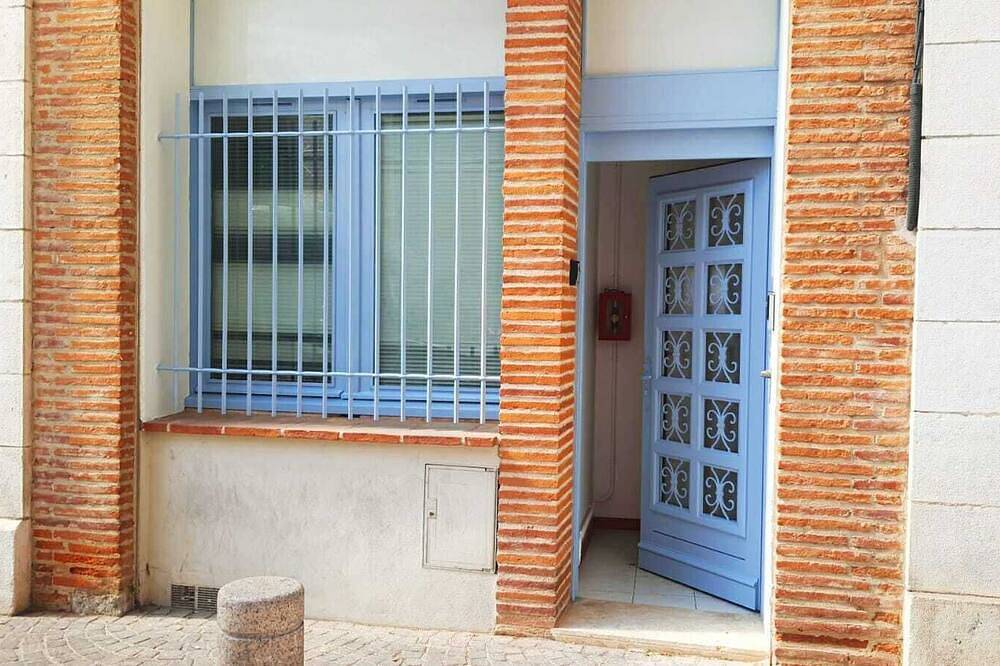 Entire apartment, T2 Le Sudiste ★ Plein Center ★ Lumineux ★ Wifi in Valence d'Agen, Tarn-et-Garonne