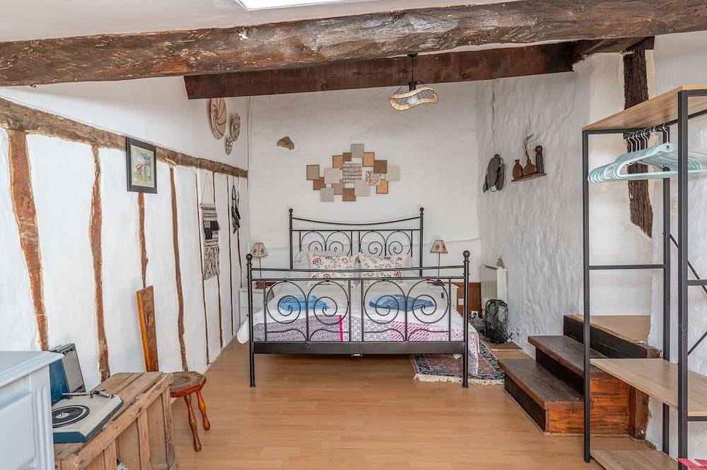 Chambre D’hôte pour 6 Personnes dans La Sauvetat-du-Dropt, Région de Marmande