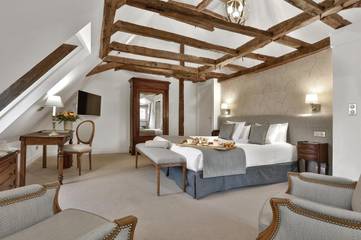 Hôtel pour 2 personnes, avec jacuzzi et piscine ainsi que terrasse et sauna à Monestier