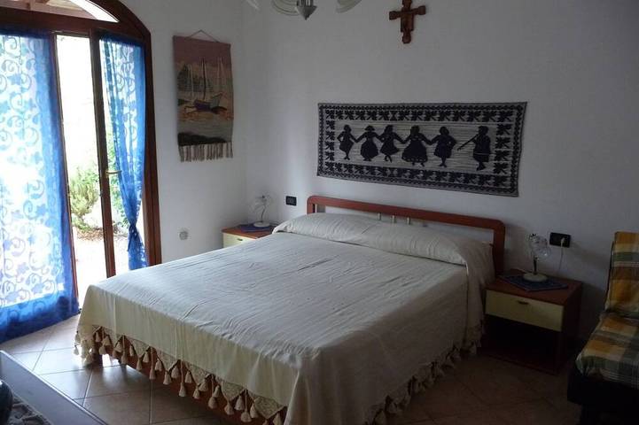 Very nice villa 300 m from sea with amazing seaview, 5 beds in La Ciaccia, Valledoria