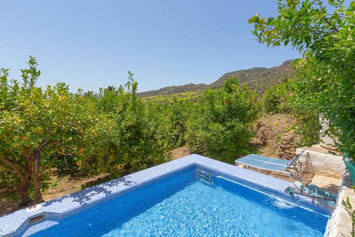 Holiday Home Casa Altavista with Pool, Wi-Fi, Air Conditioning, Terrace & Garden in Álora, Cordillera Penibética