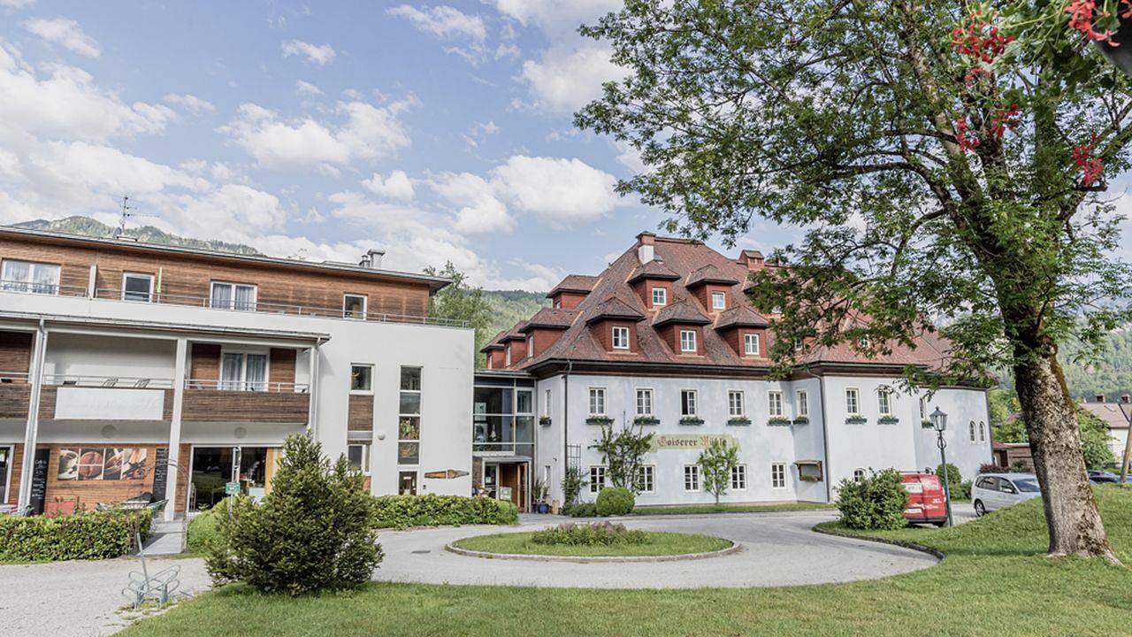 Mehrbettzimmer für 4 Personen (35 m²) in Bad Goisern in Bad Goisern am Hallstättersee, Dachstein Salzkammergut