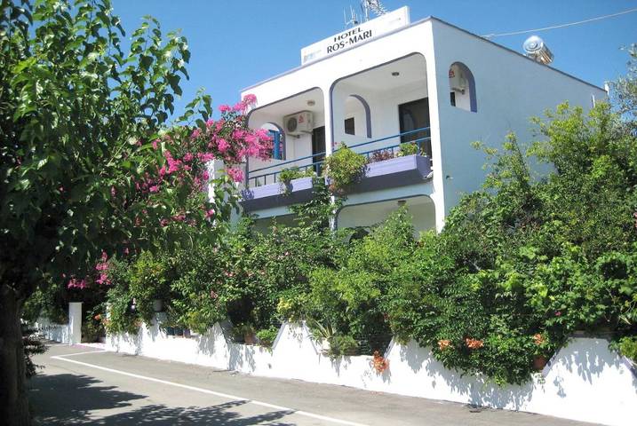 Hôtel pour 2 personnes, avec jardin ainsi que balcon et vue