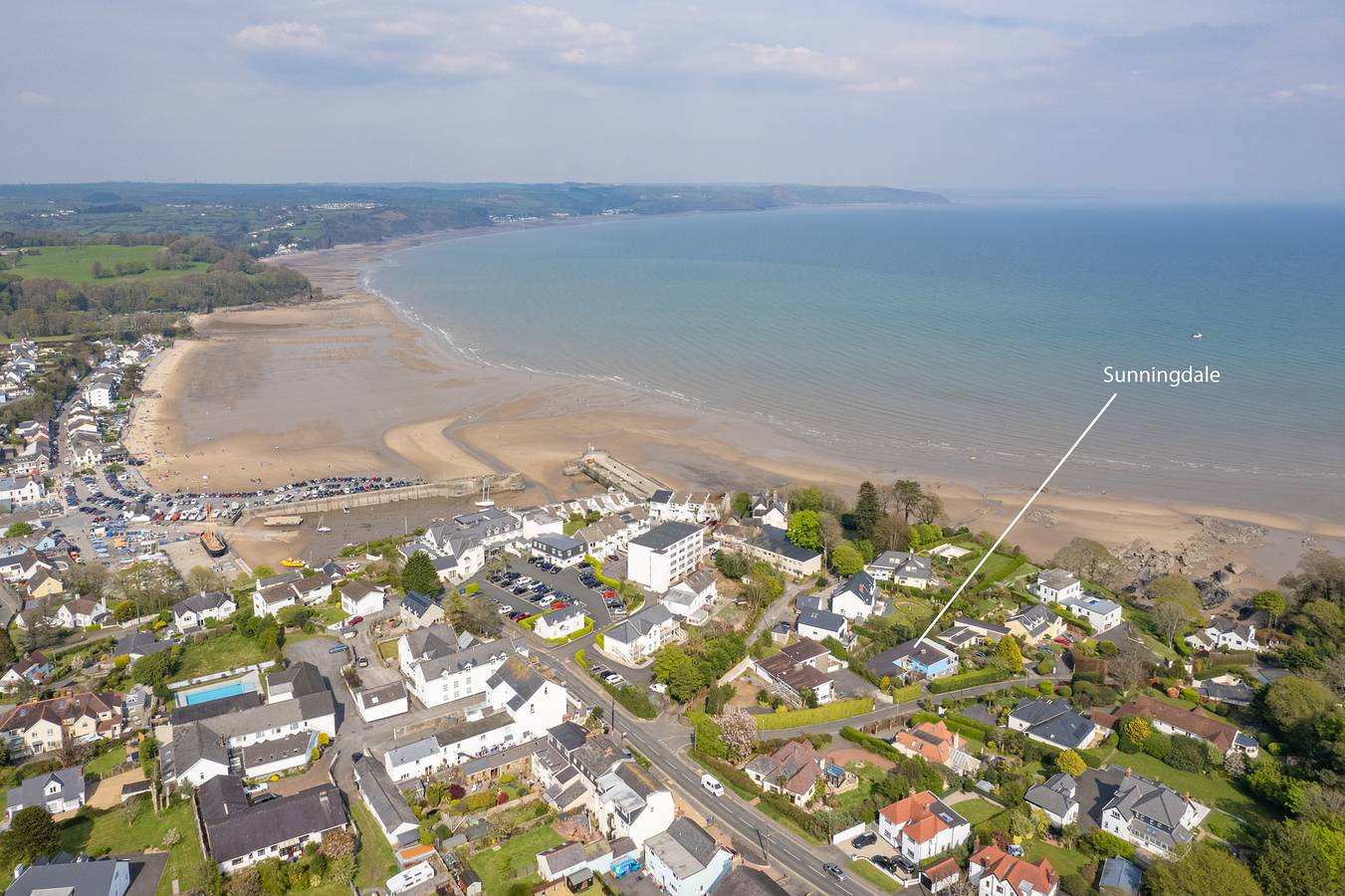 Sunningdale - Beach House, Sea Views, Parking in Saundersfoot, Pembrokeshire