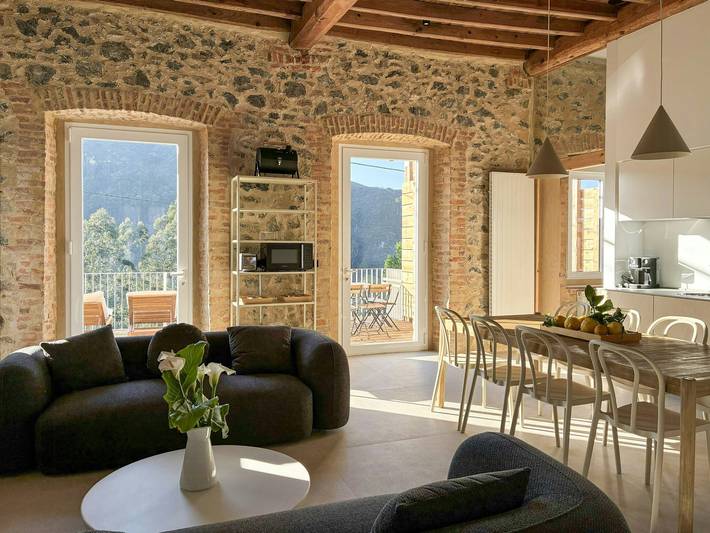 Restored Historic Schoolhouse in Asturias in Ribadesella, Costa Verde (Spain)