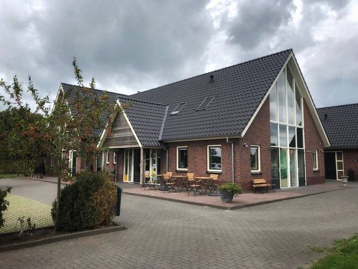 Ferienwohnung für 4 Personen, mit Terrasse und Garten sowie Ausblick