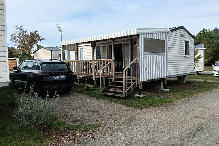 Camping voor 8 personen, met Terras en Zwembad in Mimizan