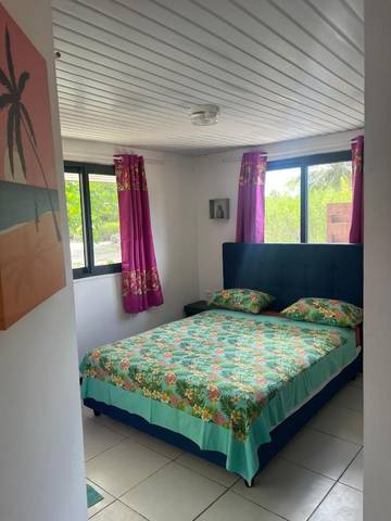 Gîte pour 2 personnes, avec terrasse et jardin dans Fakarava