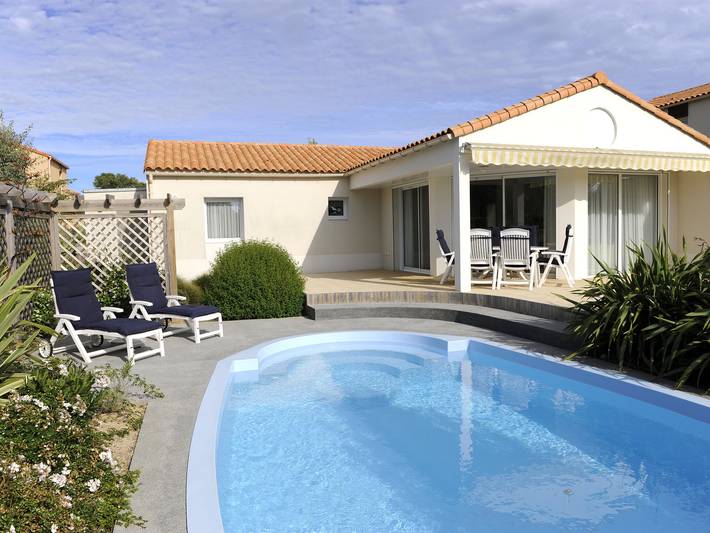 Maison de vacances pour 6 personnes, avec Terrasse ainsi que Jardin et Piscine à Château-d'Olonne