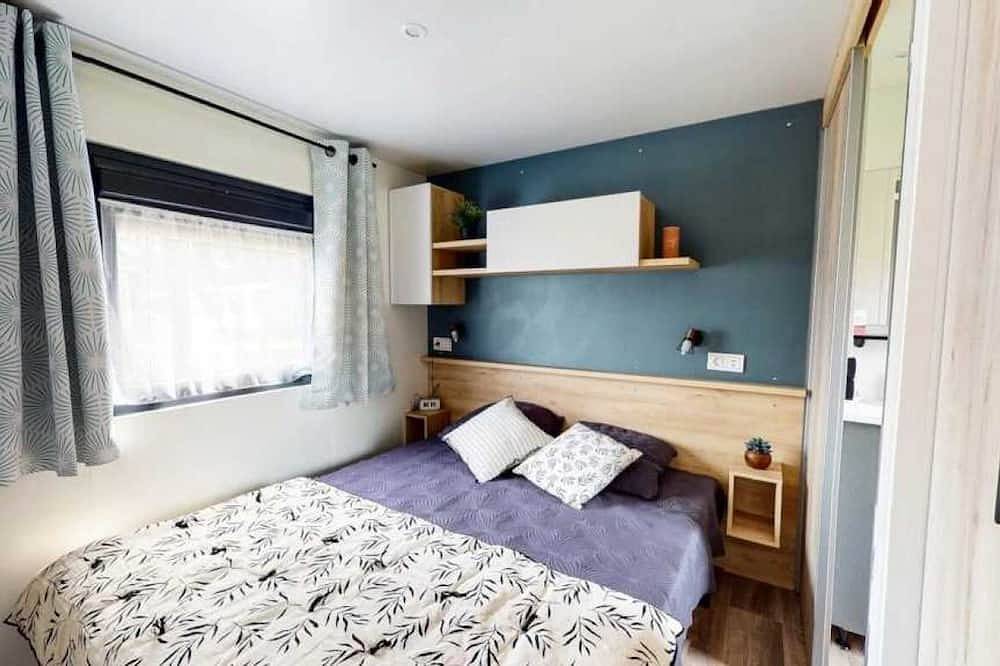 Zecamping 4 étoiles piscine pet friendly locatif 36m2 8 pers in Saint-Hubert-des-Biards, Région de Bayeux