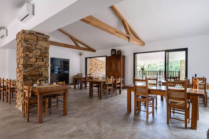 Mobil home pour 6 personnes, avec piscine et terrasse à La Garde-Freinet - 4