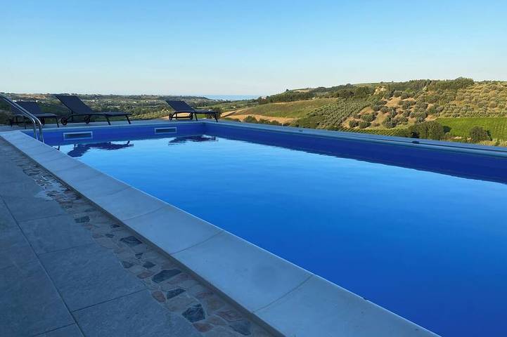 Ferienhaus für 8 Personen, mit Garten und Balkon