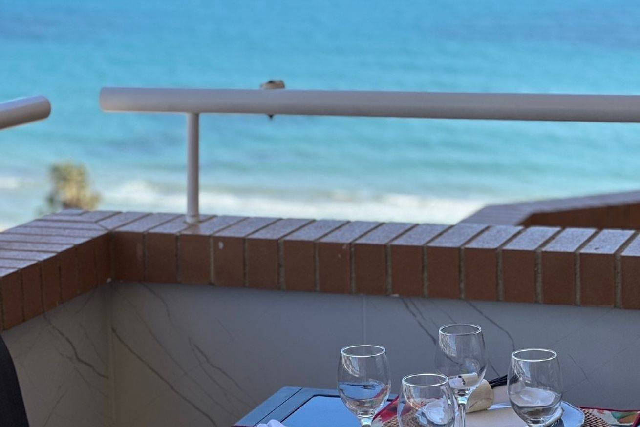 Apartamento entero, Acv - Costa Marina Iii-1ª linea planta 10 norte in Marina d'Or, Oropesa del Mar