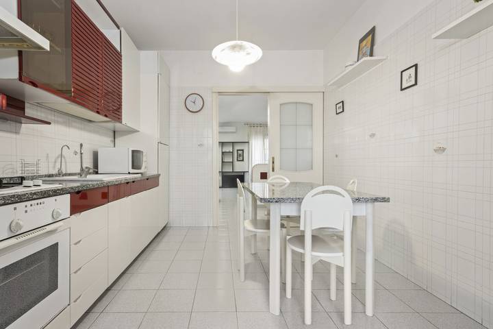 Gîte pour 5 personnes, avec balcon à Bari - 3