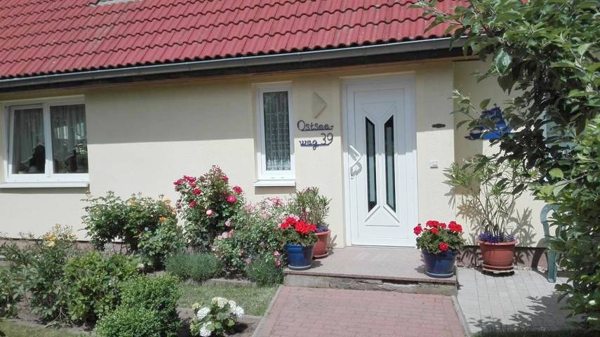 Ferienwohnung für 6 Personen, mit Garten und Ausblick