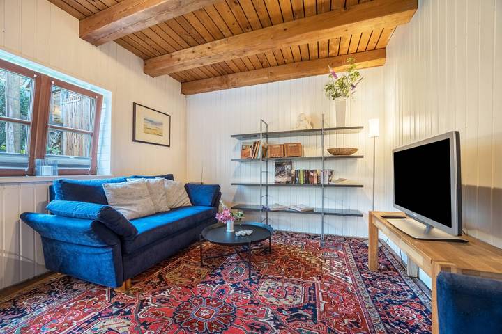 Entire apartment, Holiday Apartment 'Alte Polsterei' with Private Terrace, Shared Garden and Wi-Fi in Nienstädt, Landkreis Schaumburg