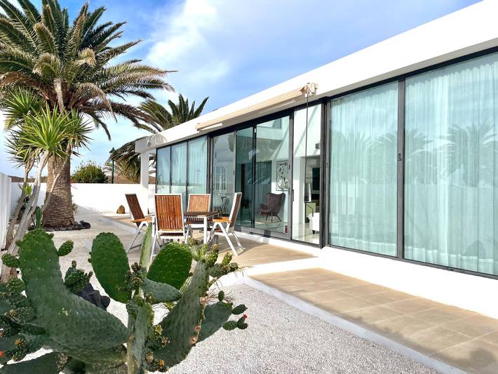 Location de vacances pour 8 personnes, avec jardin dans Costa Teguise - 2