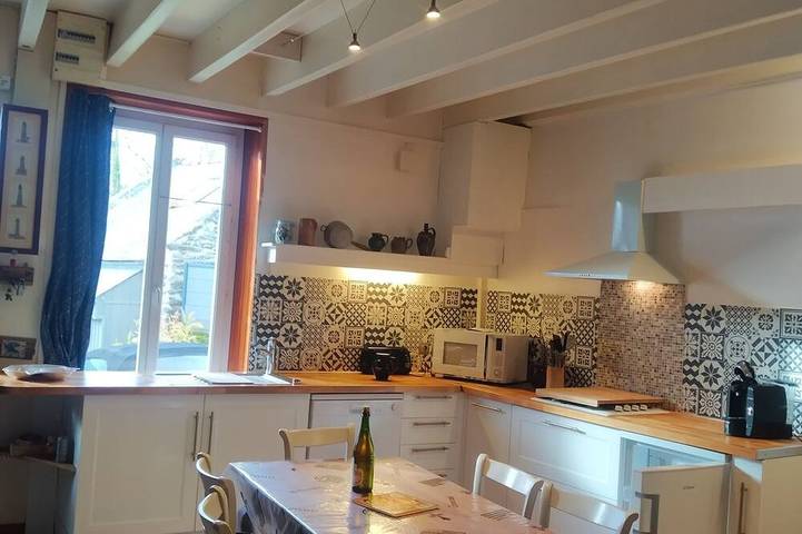 Maison de vacances pour 4 personnes, avec jardin et jacuzzi à Cancale