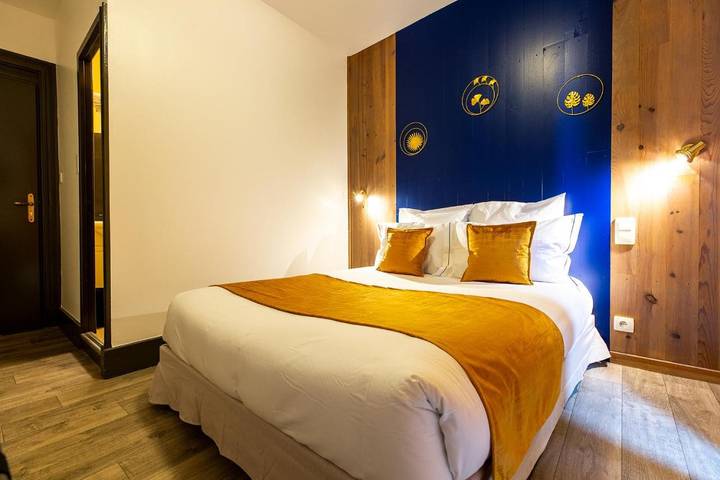 Hôtel pour 2 personnes, avec terrasse, animaux acceptés dans Lac de Naussac - 4