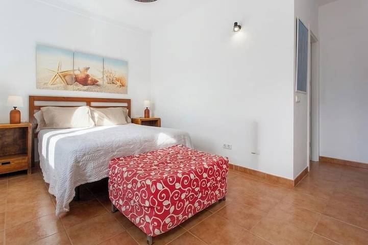 Villa Alfredina | Private Heated Pool, BBQ & Relax in Playa Blanca, Yaiza
