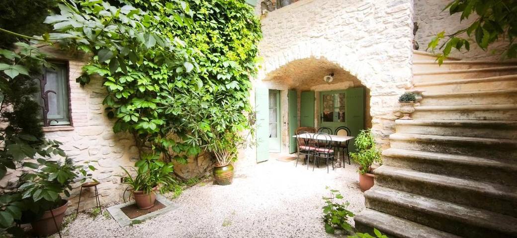 Villa pour 5 personnes, avec Terrasse ainsi que Jardin et Piscine