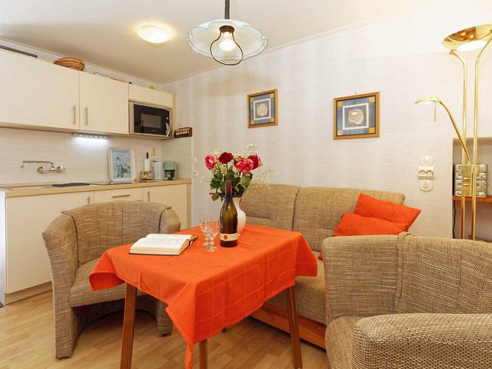 Ganze Ferienwohnung, Ferienwohnungen Zarezki - Ferienwohnung 1 in Strand Zinnowitz, Zinnowitz