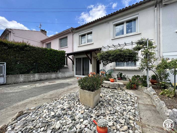 Gîte pour 4 personnes, avec jardin